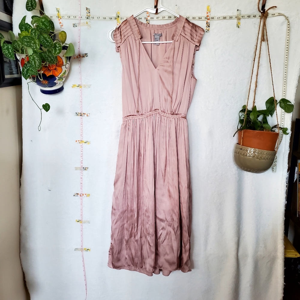 H&M crèped satin calf length dress pink sinched waist straight bridesmaid sz 4